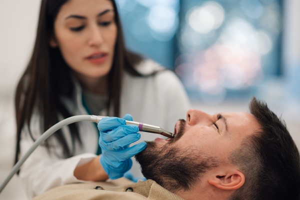 Can A General Dentist In Santa Ana Perform A Root Canal?